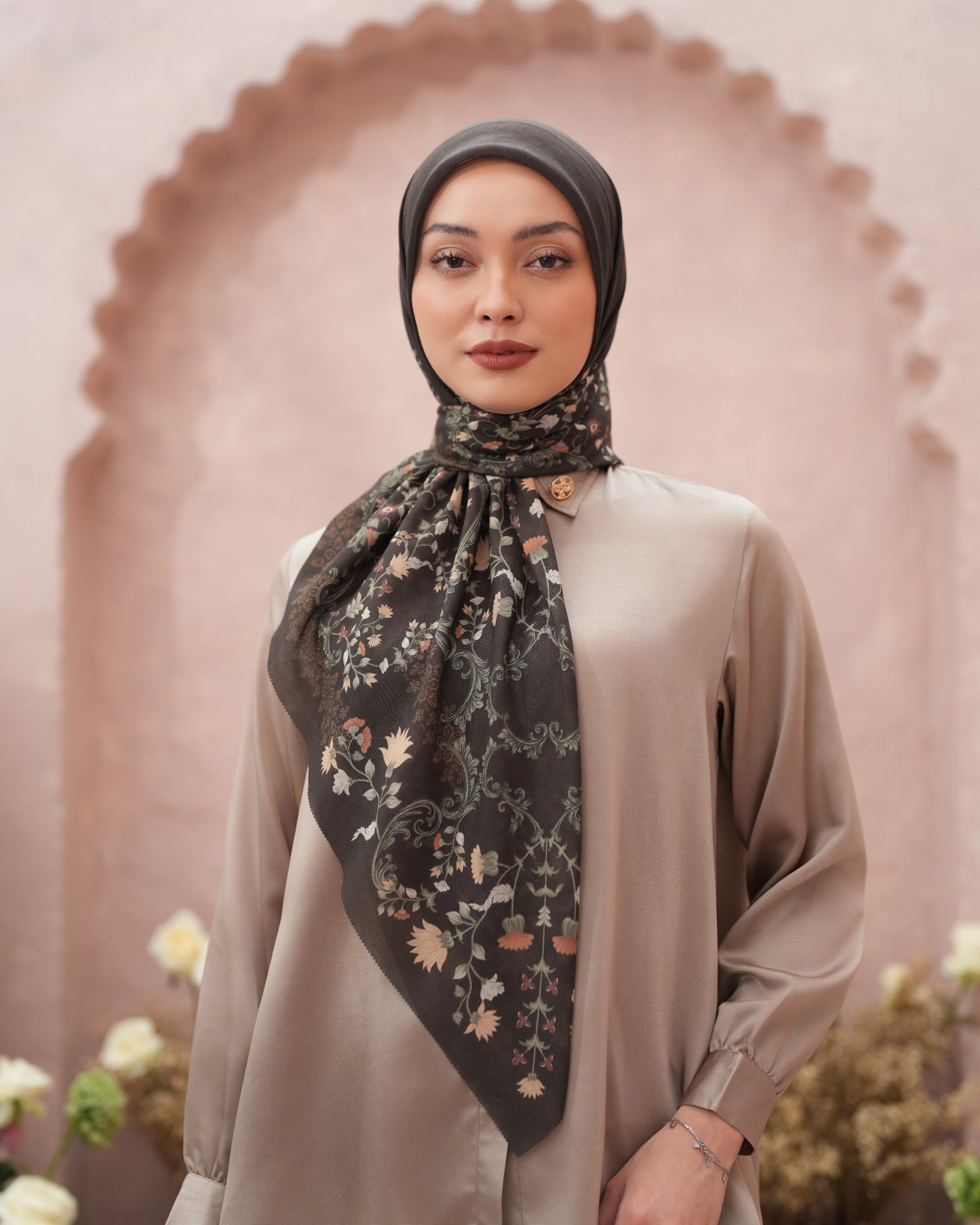 Dama Scarf