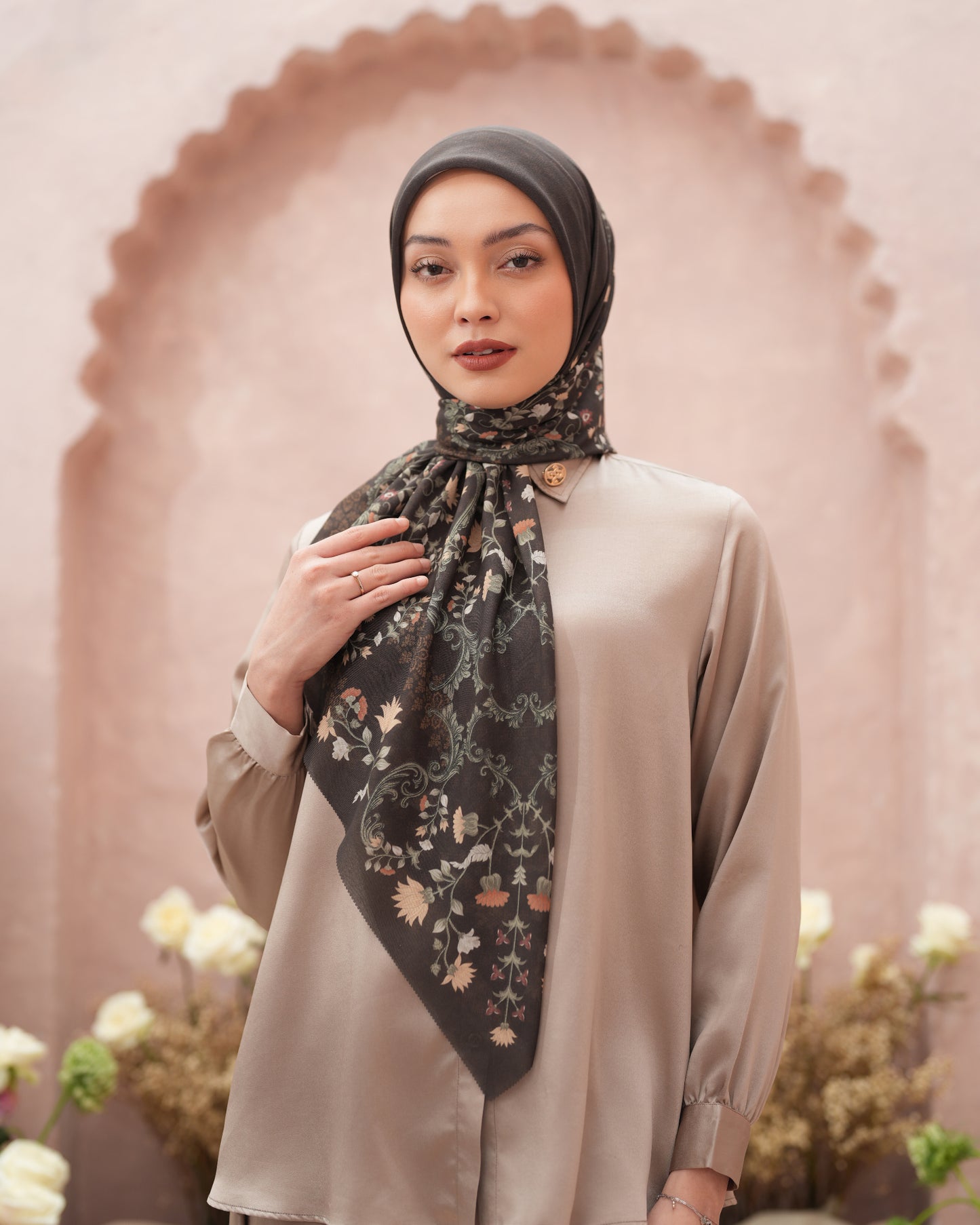 Dama Scarf