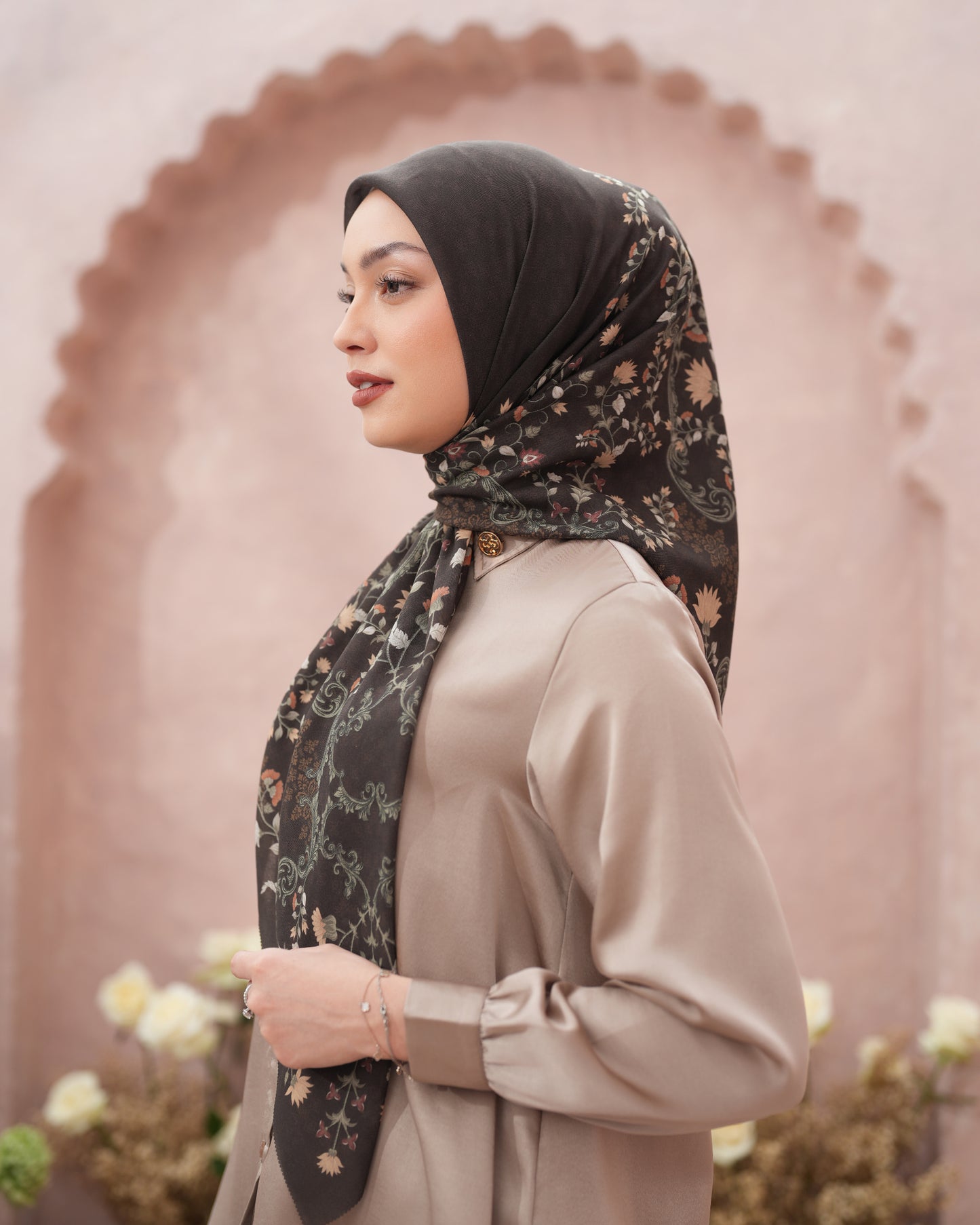 Dama Scarf