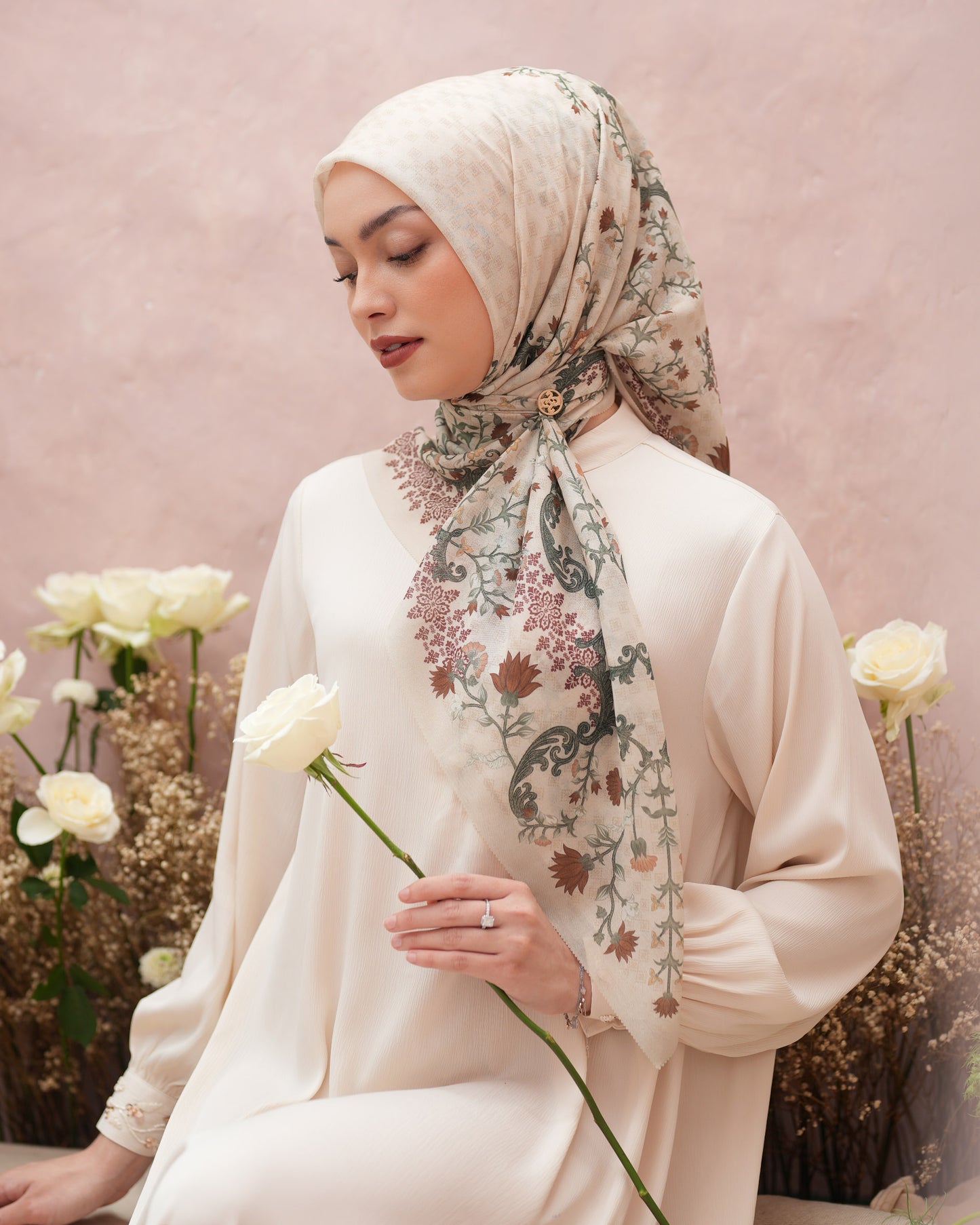 Dama Scarf