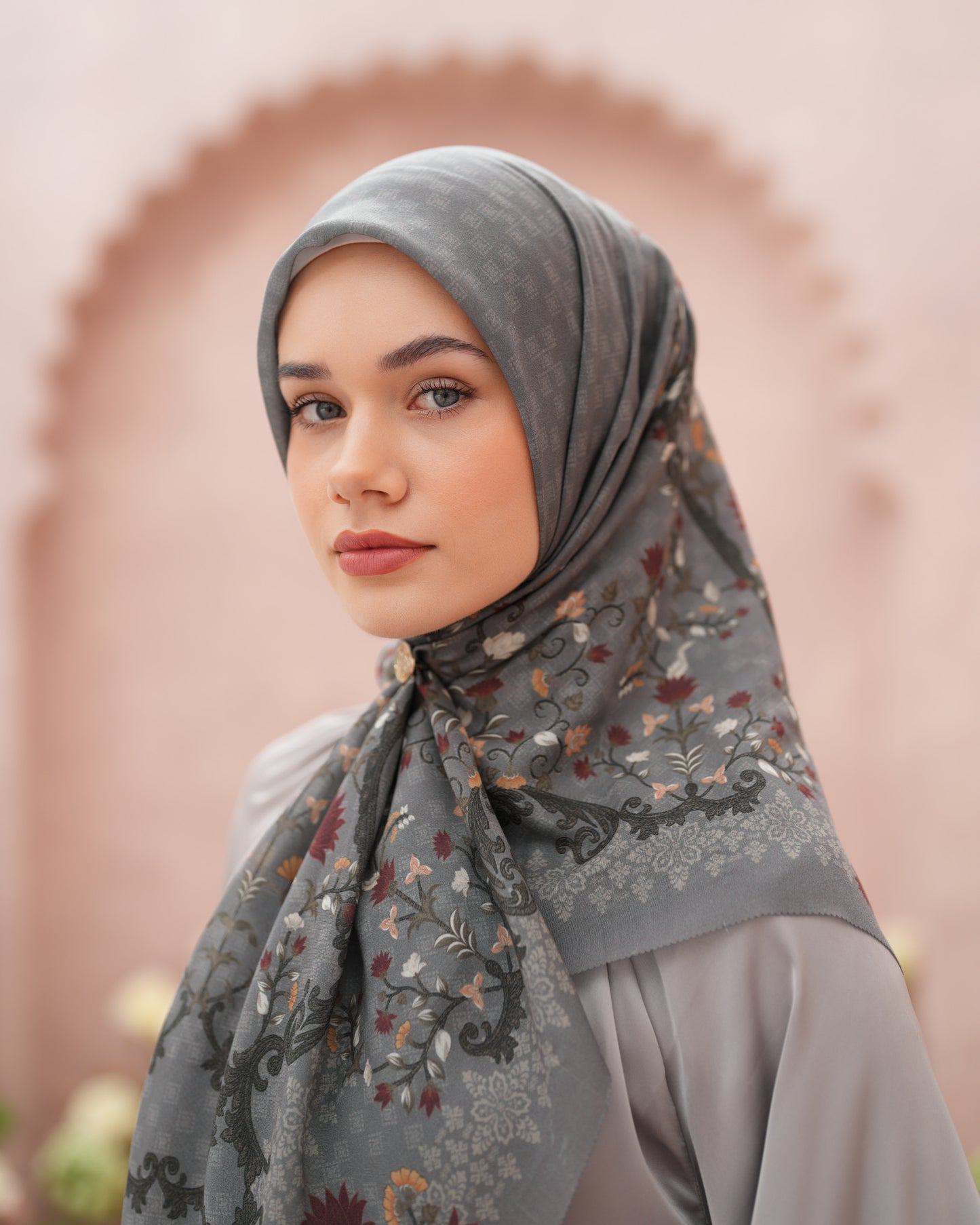 Dama Scarf