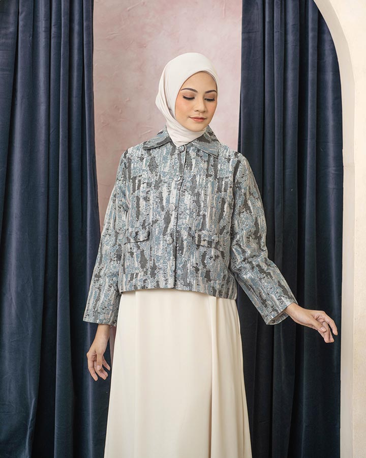 Heaven Lights - Shazia Crop Blazer - Women's Jaquard Crop Blazer