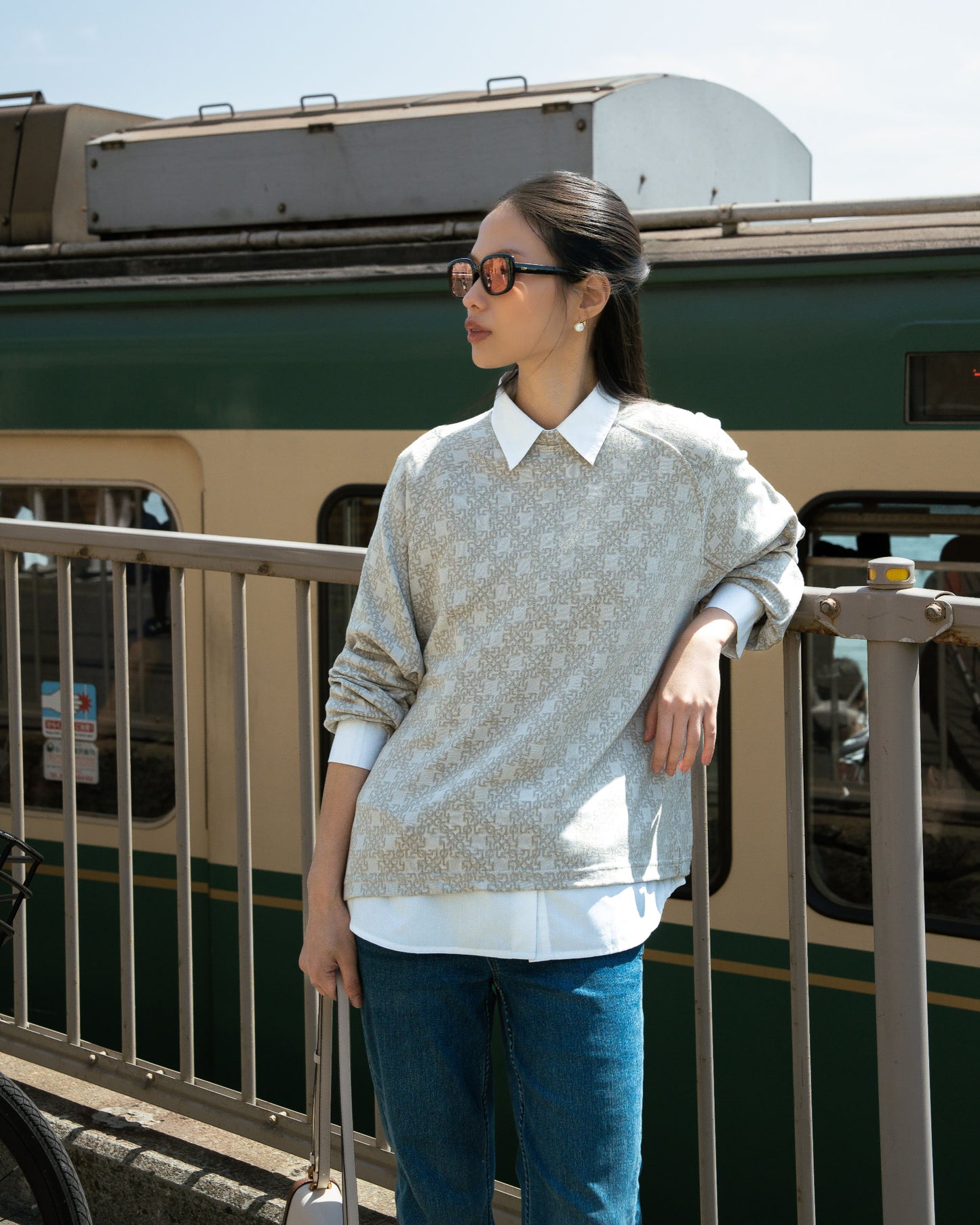 Eterna Sweatshirt