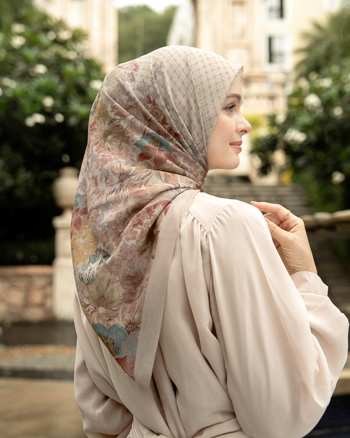 Thalia Scarf