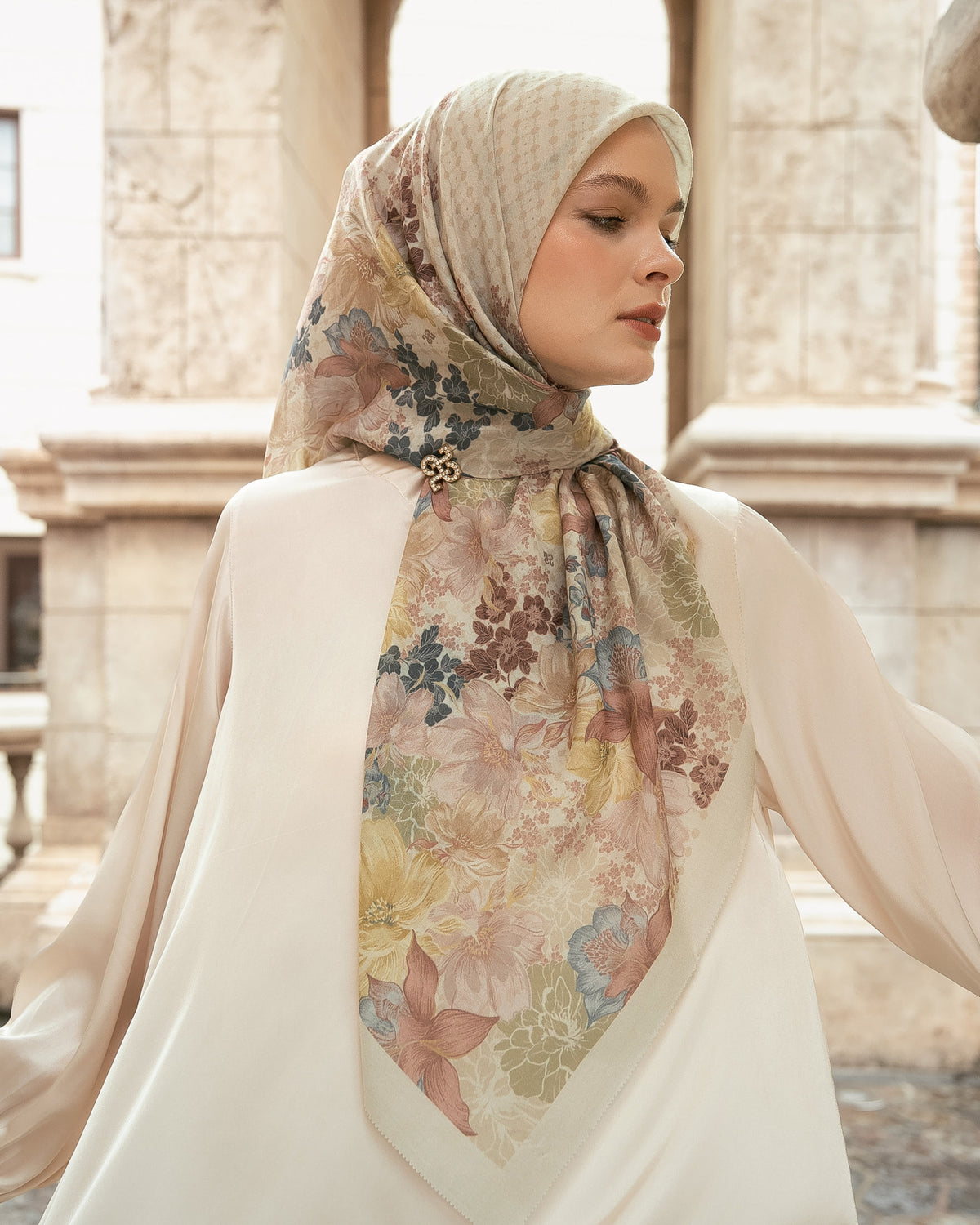 Thalia Scarf