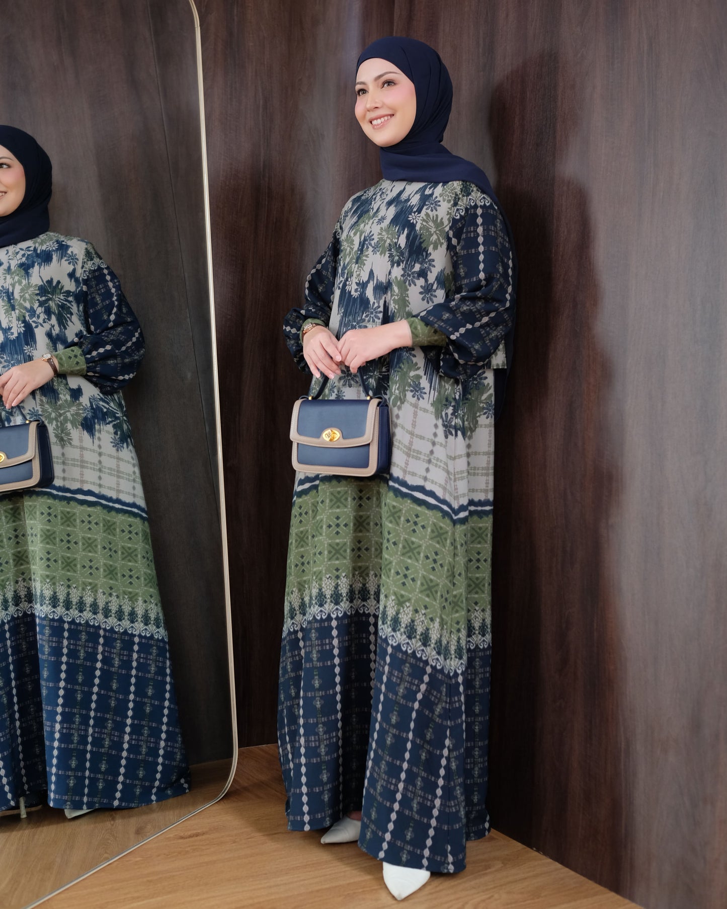 Thaluna Dress