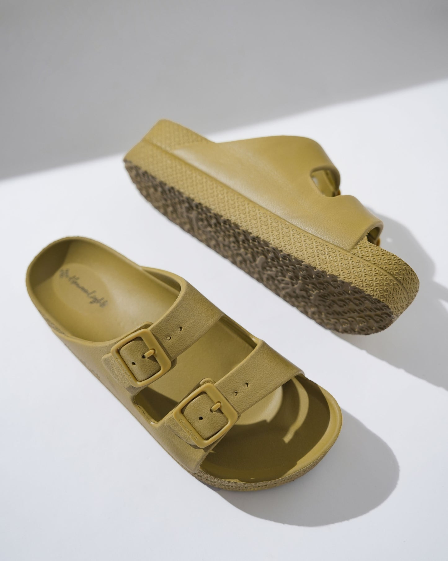 Zaya Sandal